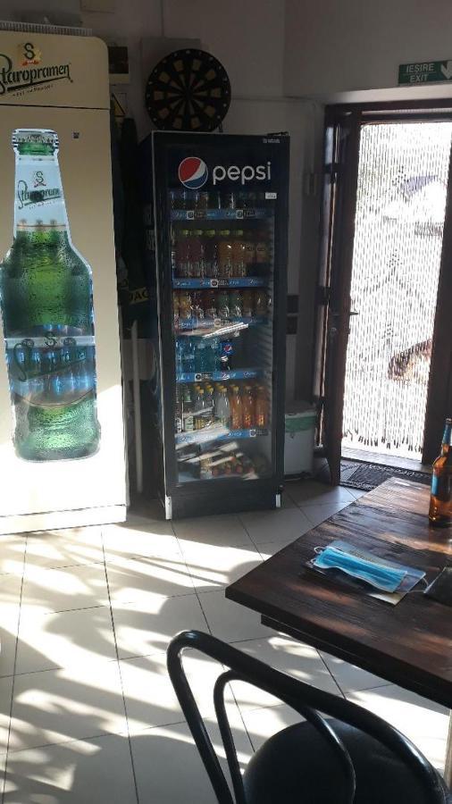 Pensiunea Dodo Patarlagele Buitenkant foto